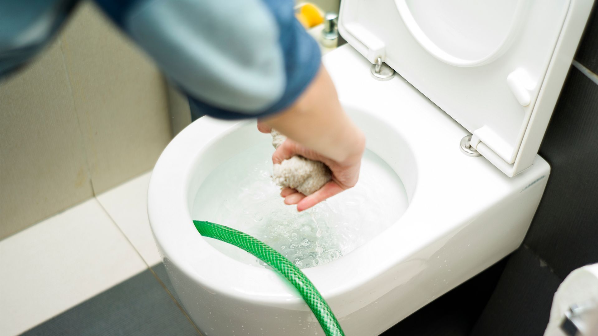 How to Prevent Toilet Overflows